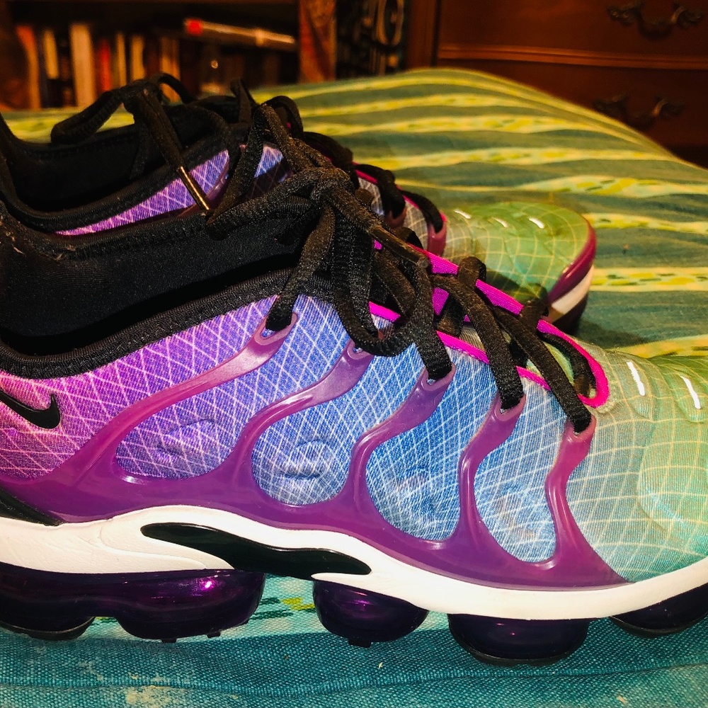 Nike vapor max plus size 8 1/2